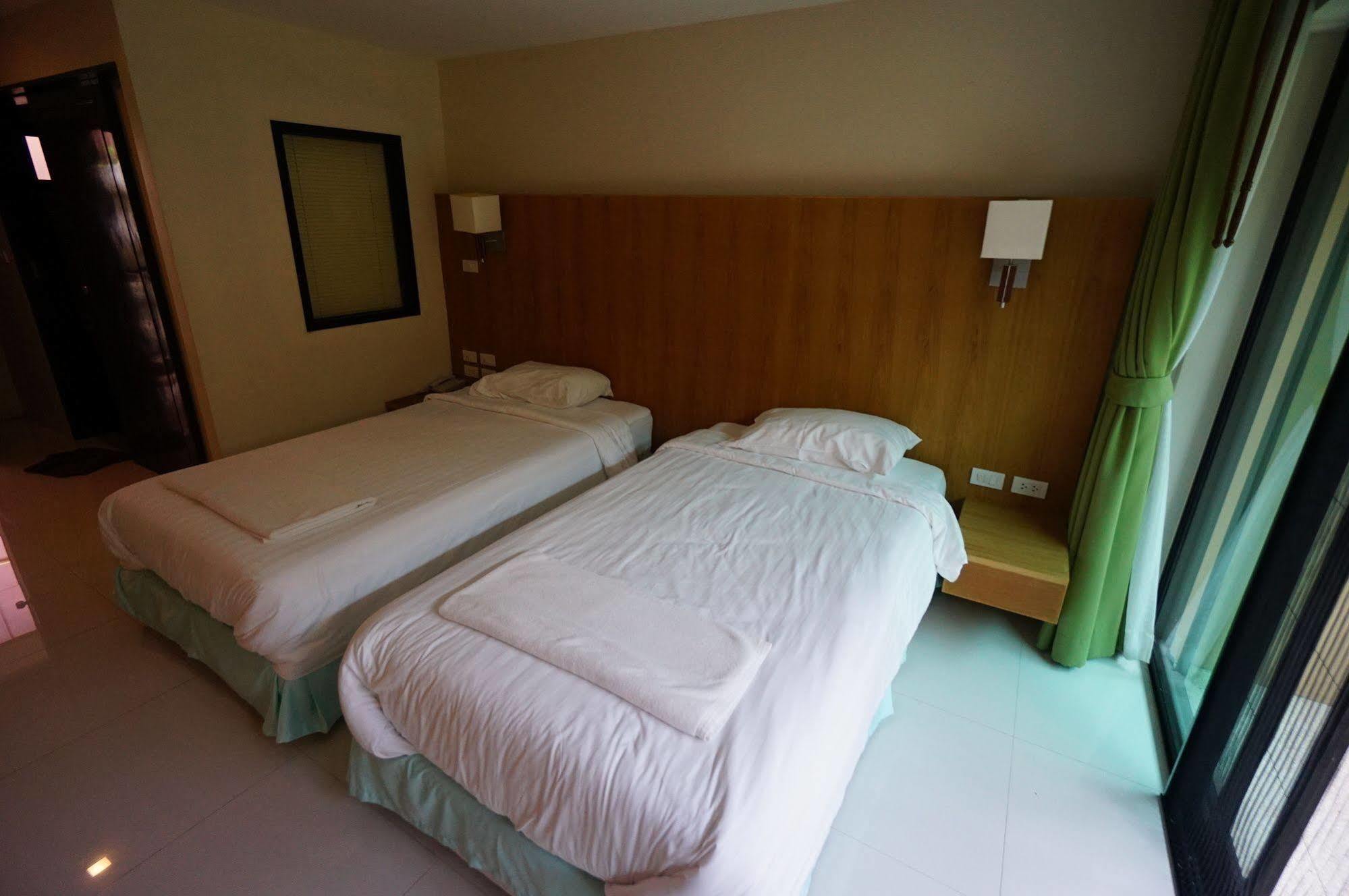 Hotel On Hilltop Kathu Bagian luar foto